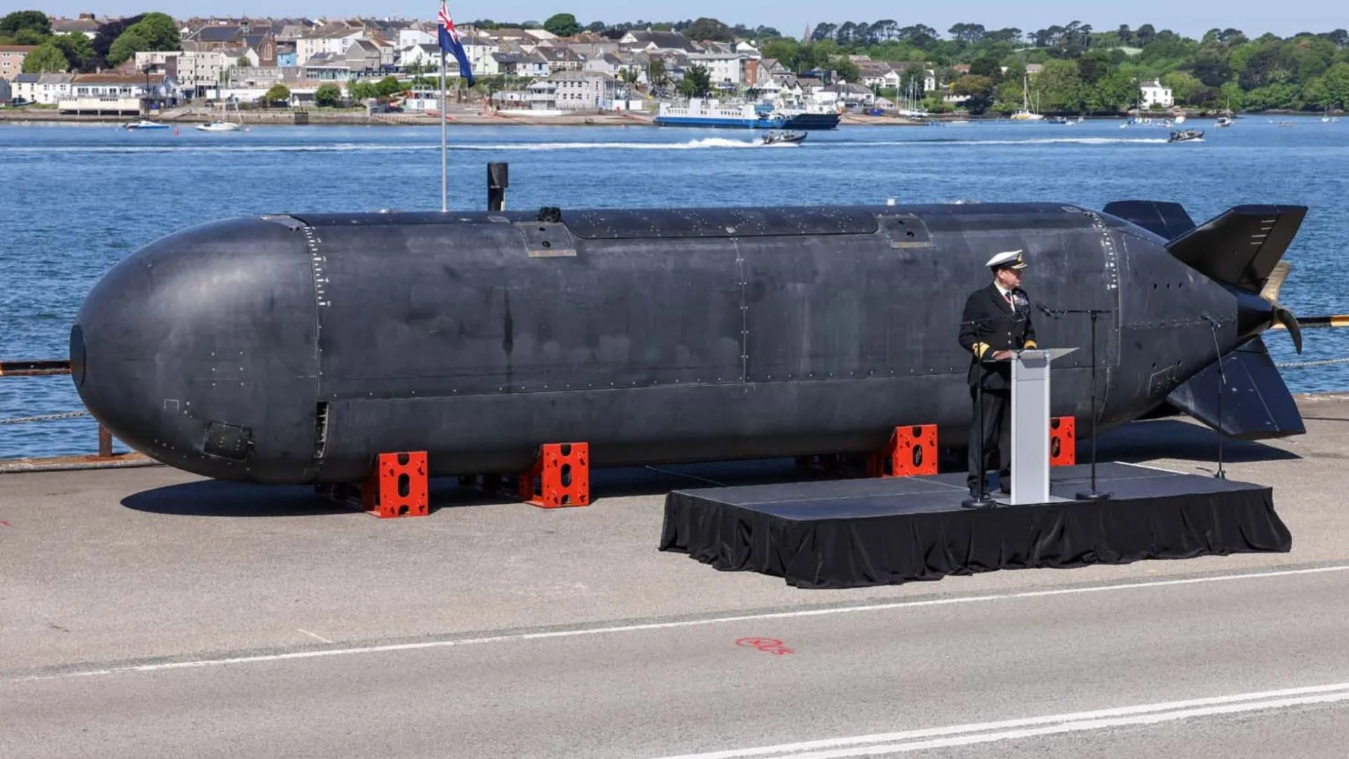 UK Awards $8.8M Contract for 21-Tonne XLUUV XV Excalibur to Begin Autonomous Deep-Dive and Payload Trials 1