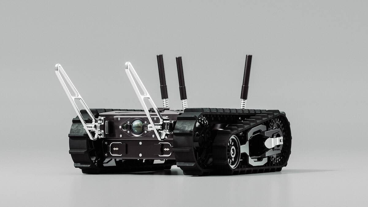 AeroVironment Unveils Man-Packable Ground Robot TOM 50 RE Designed for Explosive Ordnance Disposal 1