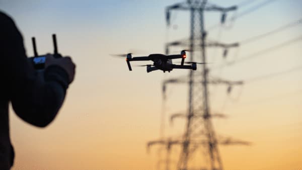AirData UAV 能源與公用事業客戶突破 120 家,BVLOS 法規即將到來