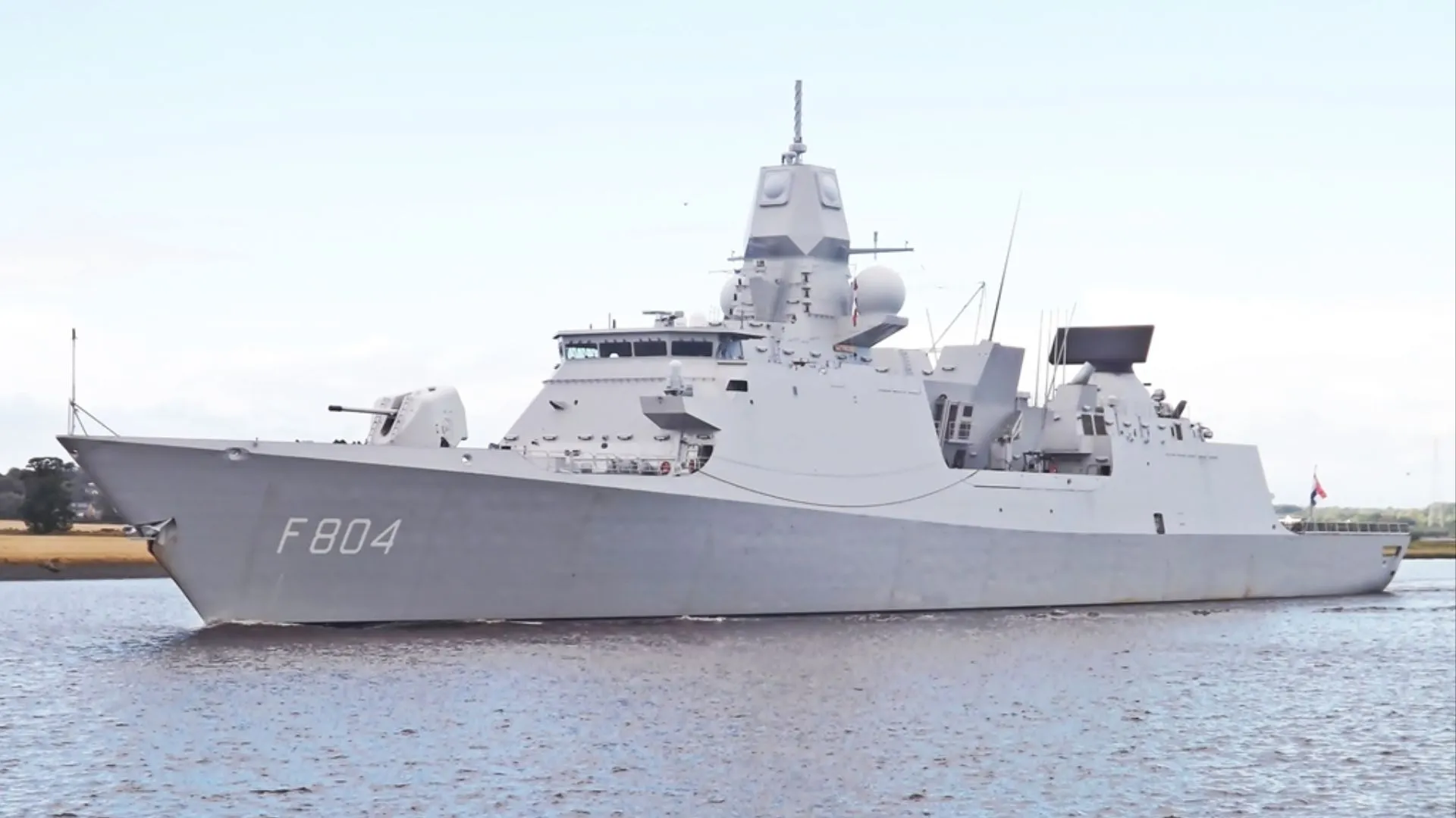 中國宣稱對南海荷蘭軍艦實施電子戰干擾行動 1