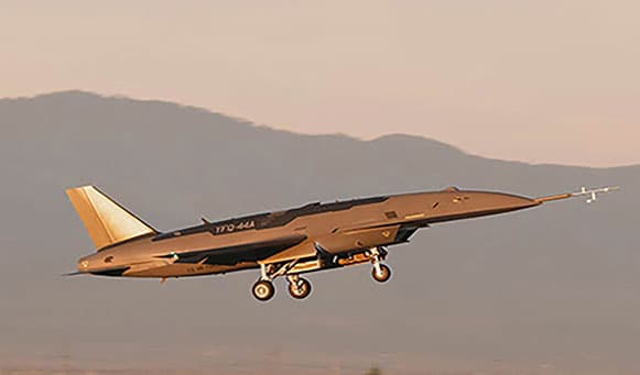 美軍「忠誠僚機」無人機願景 取決於量產能力與訓練能量 1