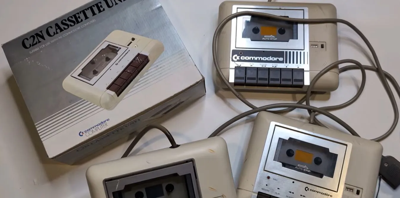 The Invisible Threat to Vintage Electronics Collections: How Cables Leave Mystery Impressions During Storage 1