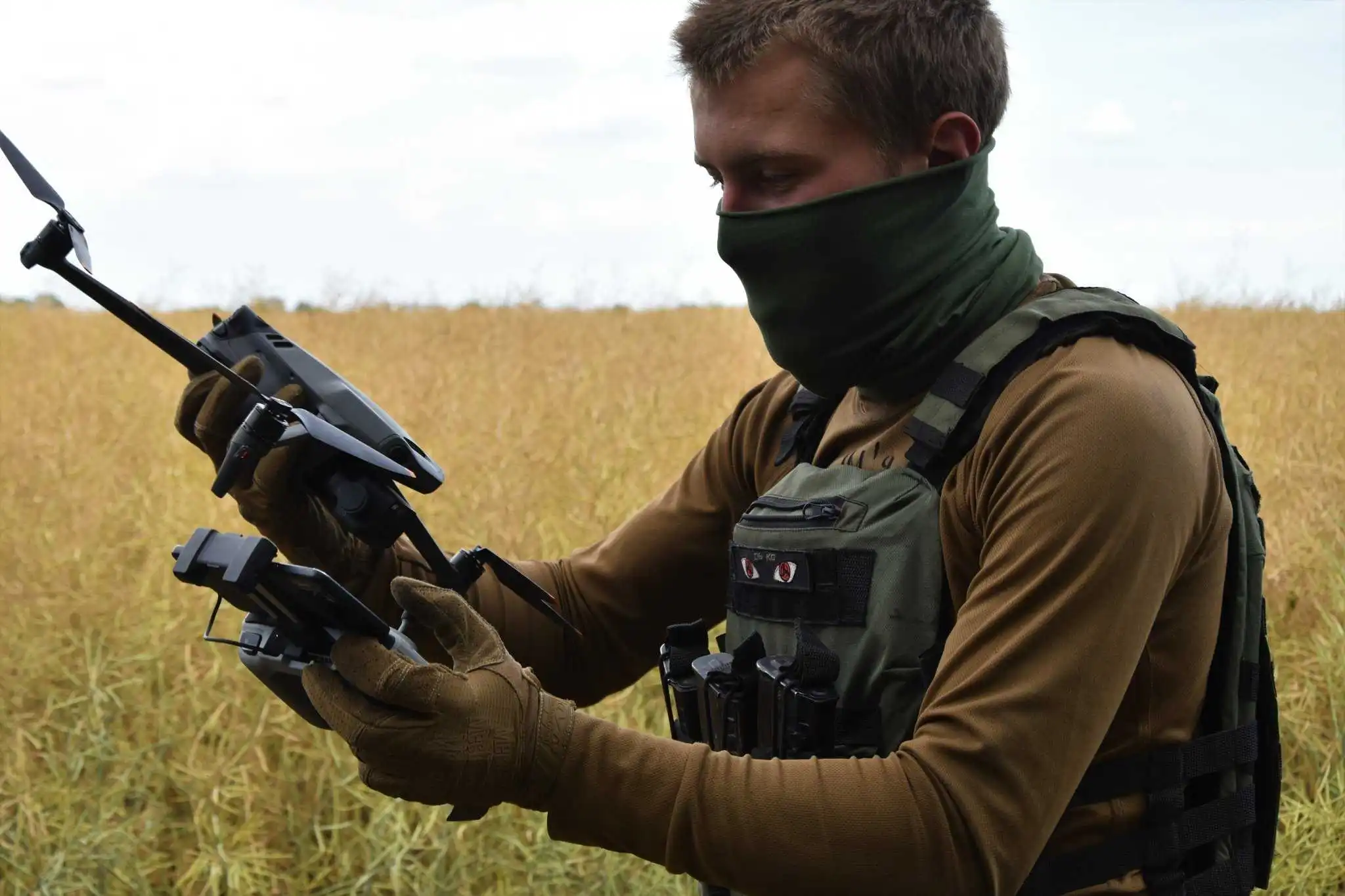 'We Live Like Ghosts': Inside Ukraine's Secret Long-Range Strike Drone Unit Targeting Russian Refineries and Military Sites 1
