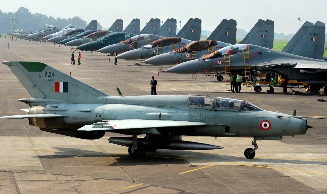 Sukhoi vs. MiG: How the Flanker Family Helped Sukhoi Win Russia's Fighter War After the Soviet Collapse