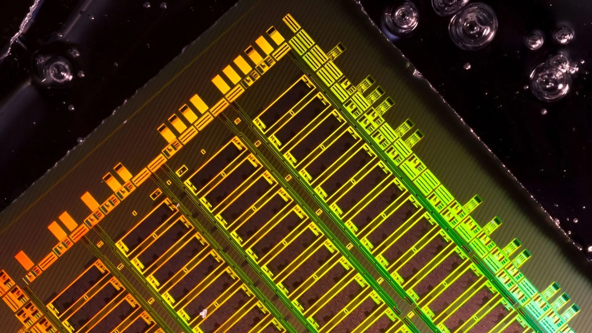 Chinese Researchers Achieve 100x AI Inference Speed Boost with All-Optical Chip Interconnect Using One-Ninth the Computing Power