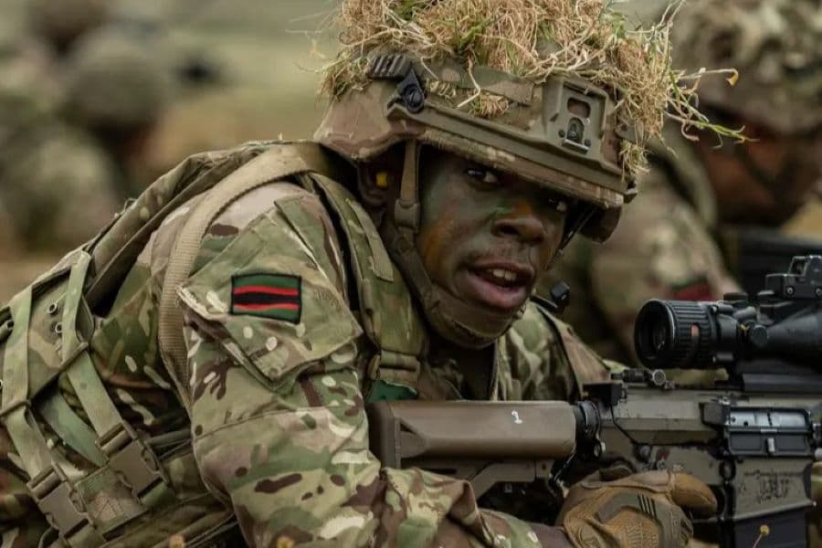 英國陸軍測試新型反無人機戰鬥射擊訓練科目