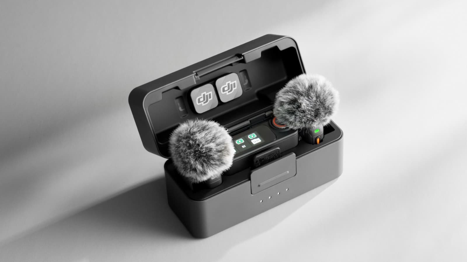 DJI Mic 3 Combo Drops to $219 — Lowest Price Ever Tracked