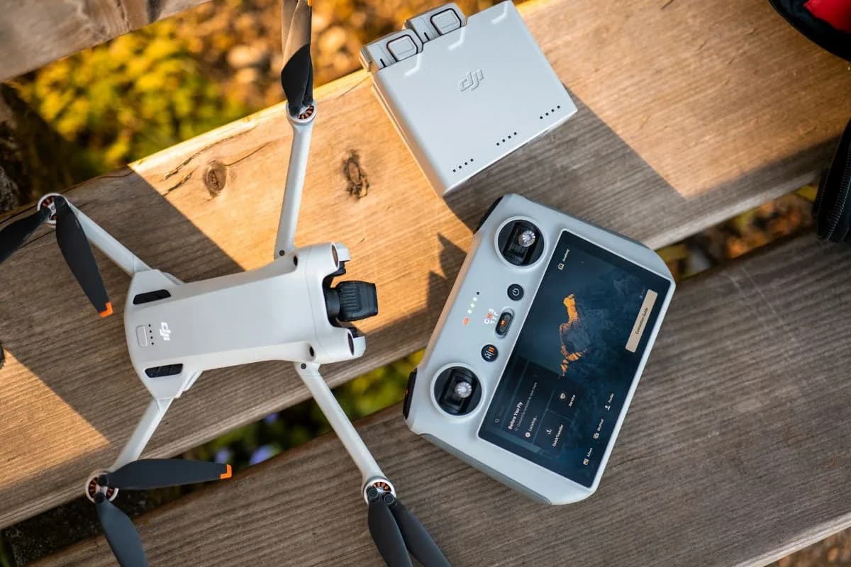 DJI、Autel 無人機獲准繼續更新韌體至 2029 年:FCC 暫緩禁令衝擊 1