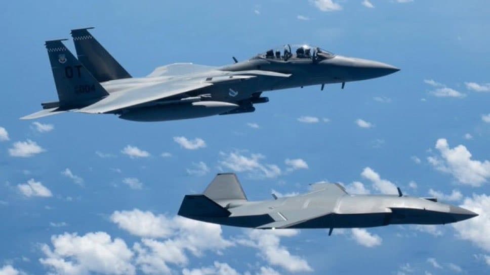 U.S. F-15EX and Australian MQ-28 Ghost Bat Complete First Formation Flight in the Philippine Sea, Marking Historic Manned-Unmanned Teaming Milestone