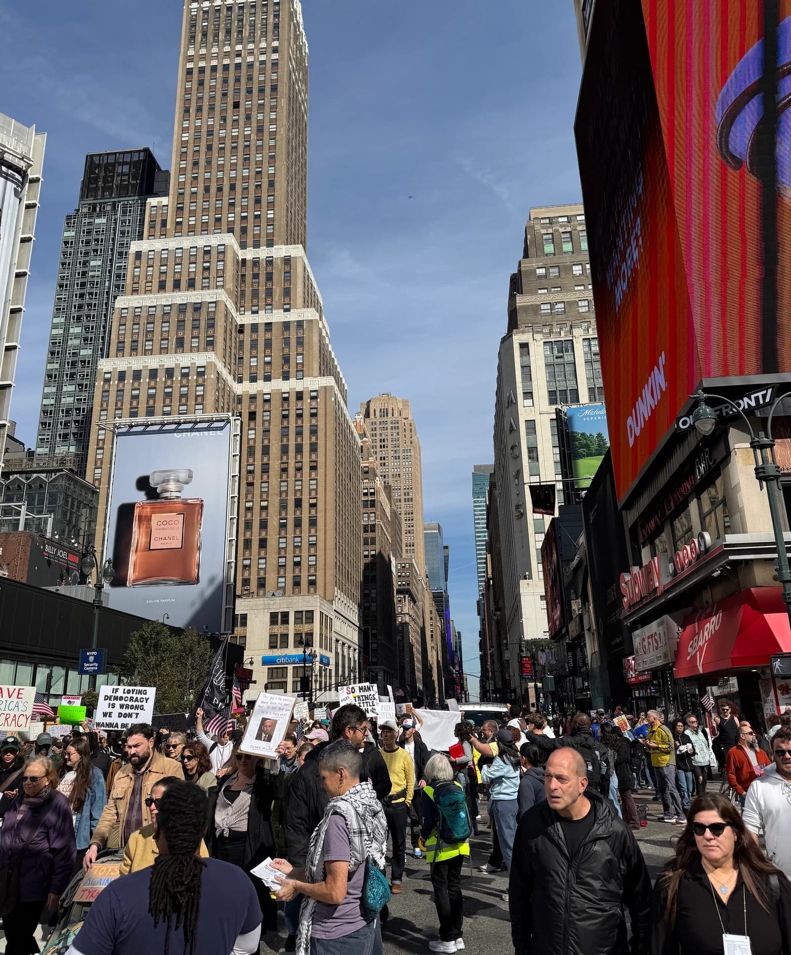 NYPD Skydio Drone Crashes and Catches Fire Near FIFA World Cup Fan Zone in Brooklyn — Second Incident in 13 Months 1