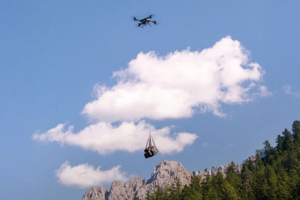 FlyingBasket Heavy-Lift Cargo Drone Cuts Mountain Rescue Evacuation Time by Up to Three Times