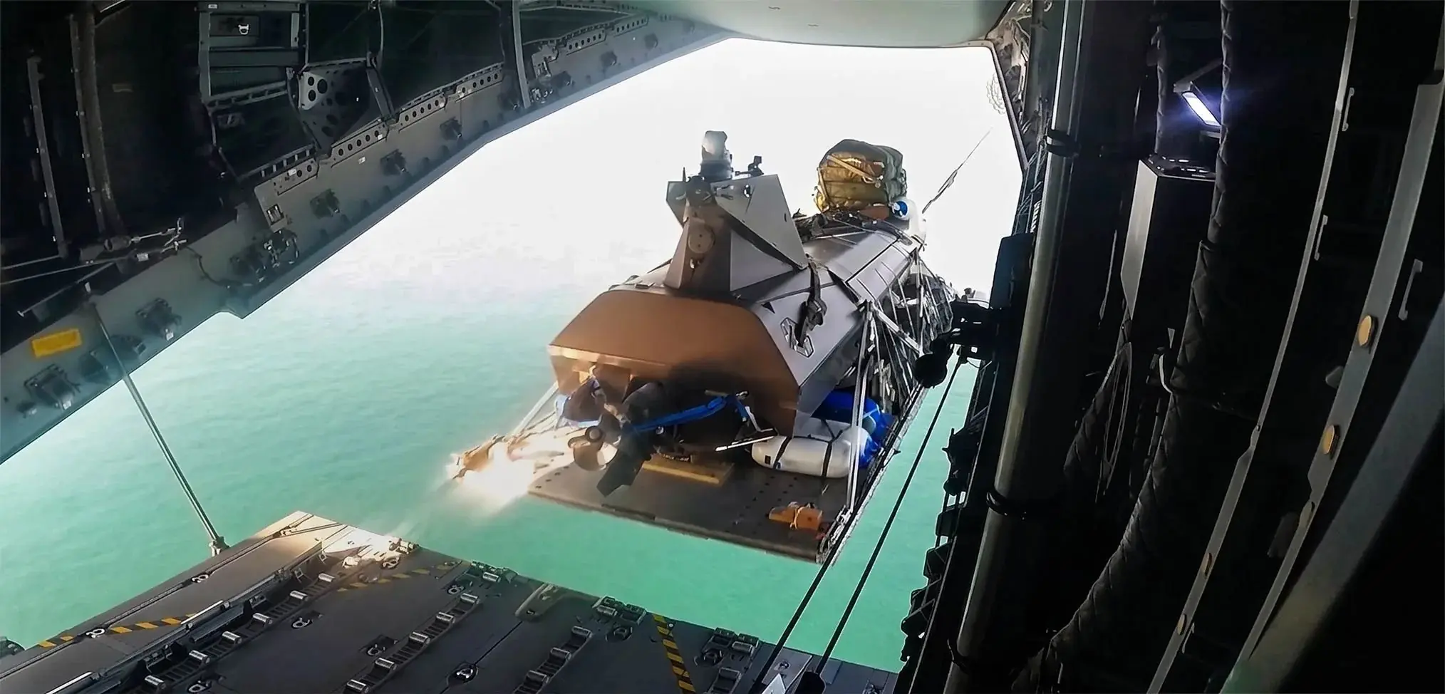 英國皇家海軍測試 Kraken K3 Scout:從 A400M 運輸機空投快速部署海上無人艇 1