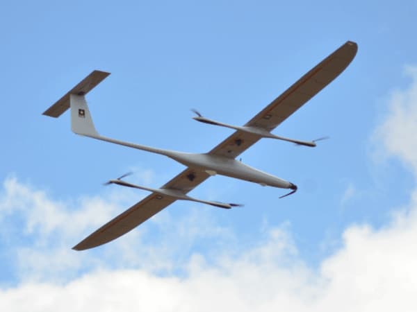 Kraus Hamdani Aerospace 於 Shaw 空軍基地展示雷射無線供電技術,實現無人機不落地持續飛行 1