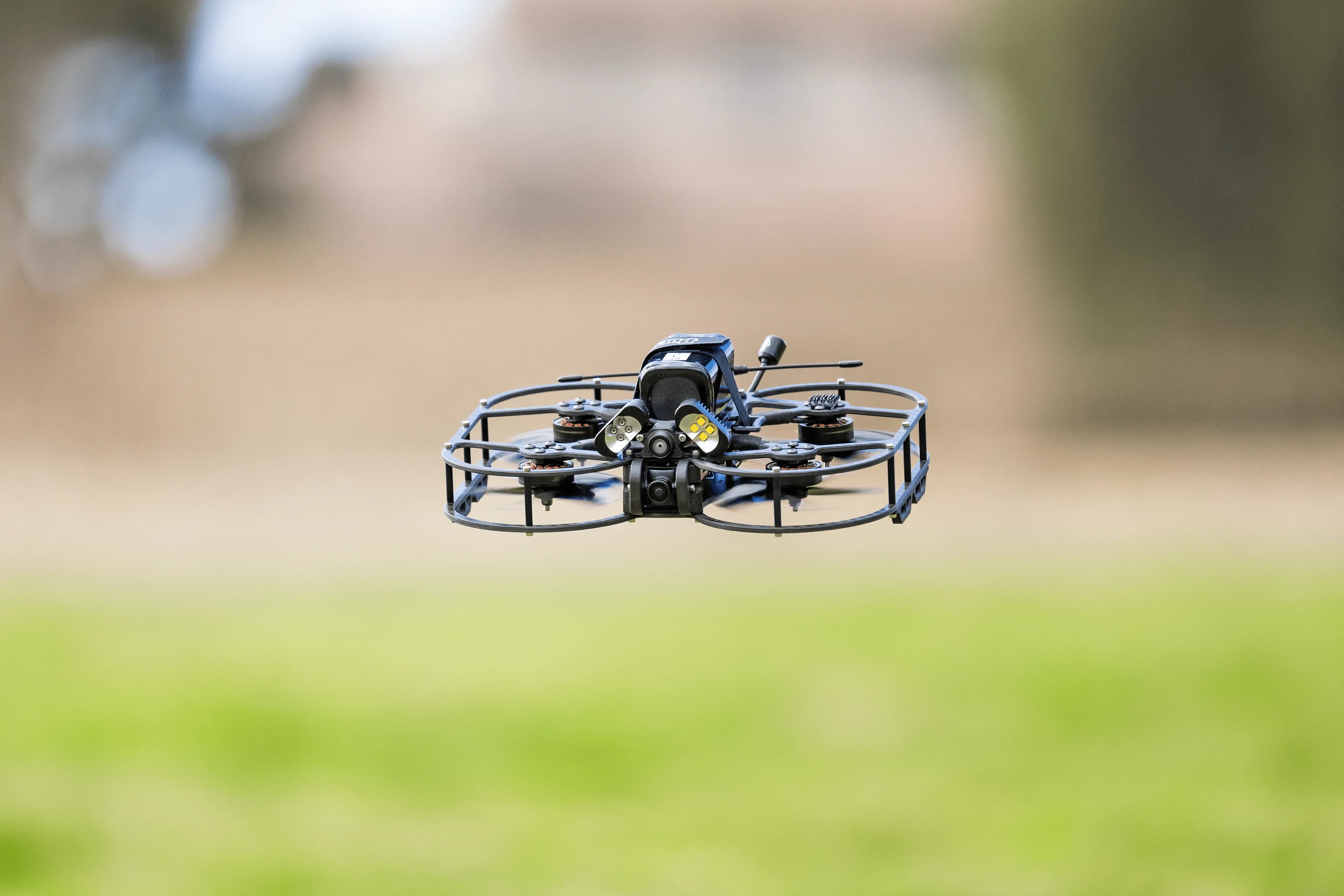 ModalAI 推出 Stinger Vision FPV:讓 FPV 無人機更易操控、更安全、更智慧 1