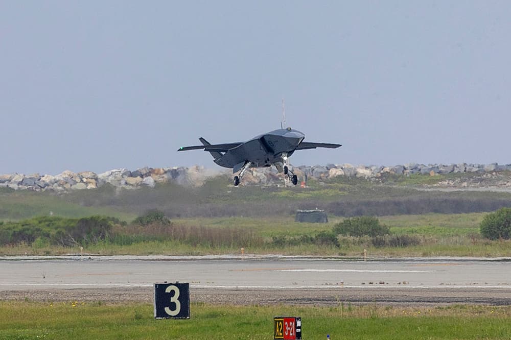 波音MQ-28「鬼蝠」無人機首度完成盟國空域國際飛行測試 1