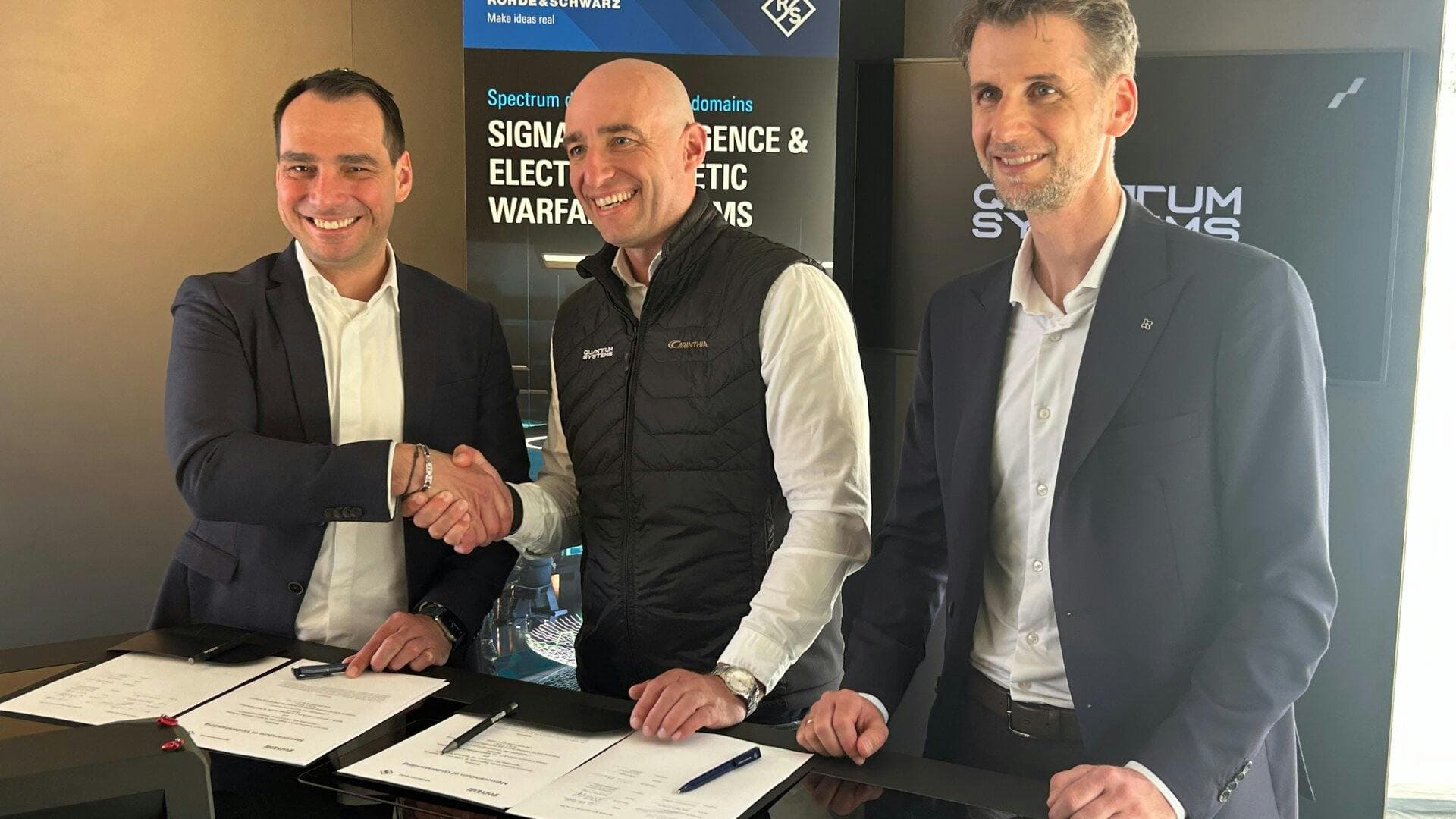 Rohde & Schwarz 攜手 Quantum Systems 以機載電子戰技術反制無人機威脅 1
