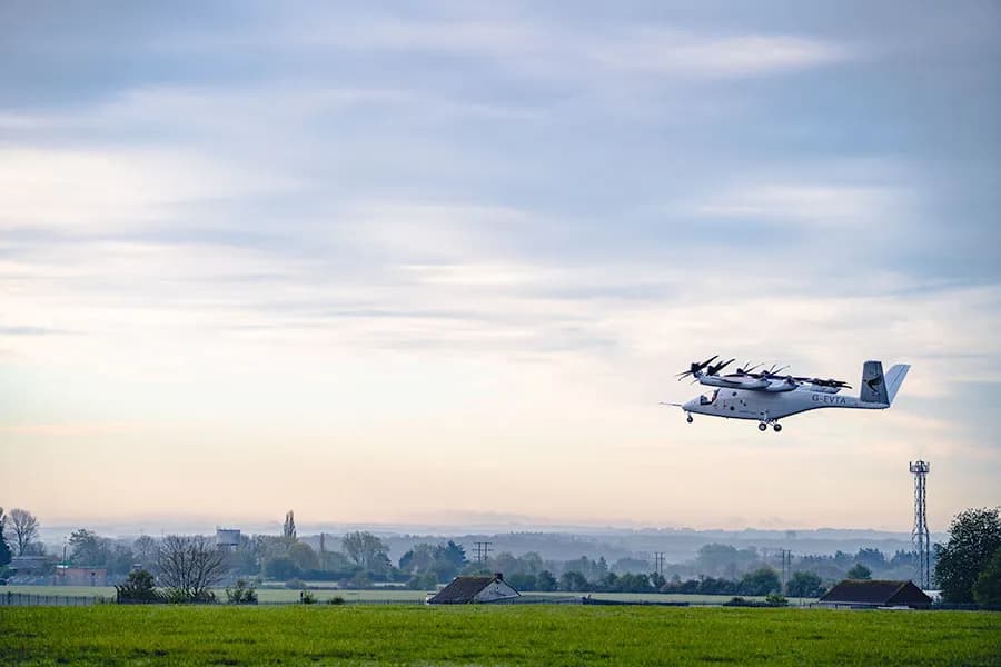 Volz Servos Supports Vertical Aerospace eVTOL in Milestone Bidirectional Piloted Transition Flight 1