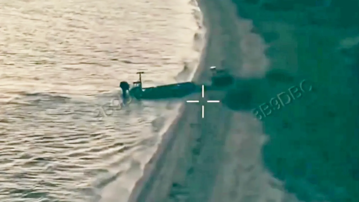 烏克蘭以無人艇將武裝地面機器人登陸俄占領土,開創兩棲無人作戰新紀元 1