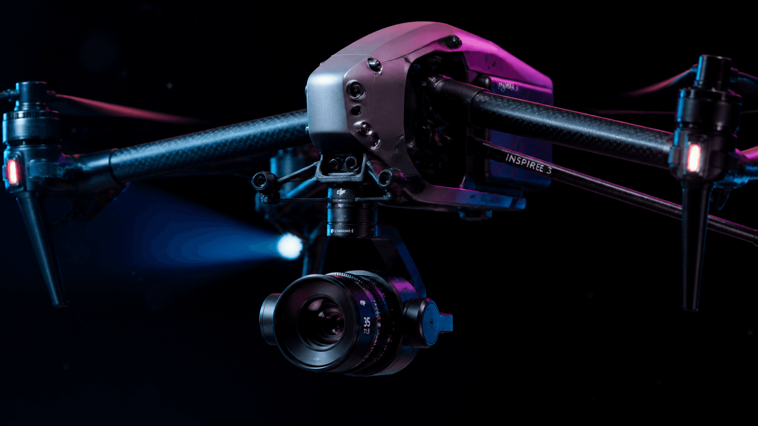 DJI Inspire 3支援8K RAW與可交換鏡頭,鎖定專業電影級空拍