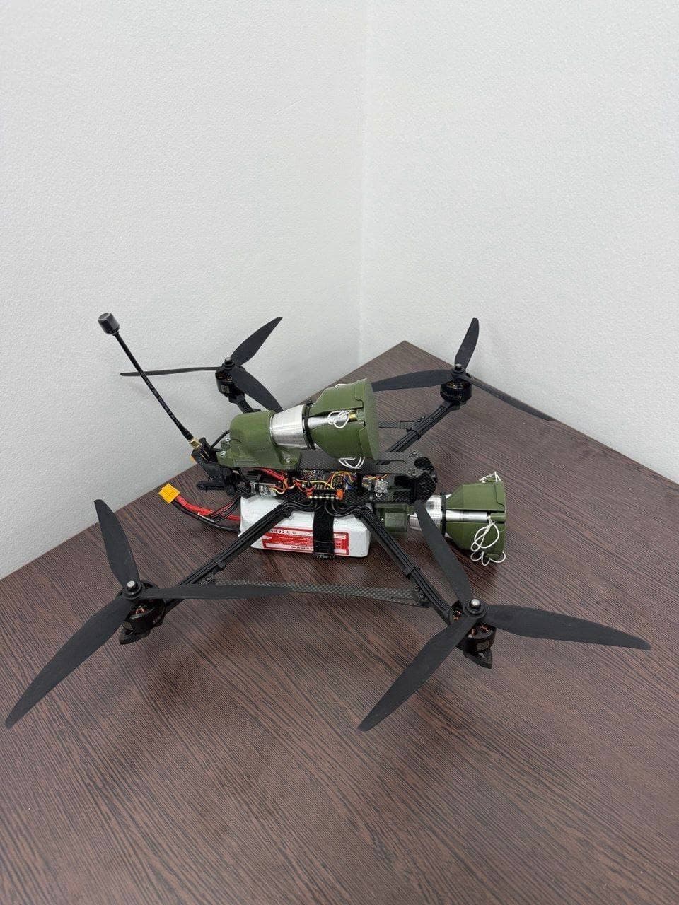 俄製網槍攔截系統曝光:專為捕捉DJI等級小型無人機設計,射程最遠達30公尺 1